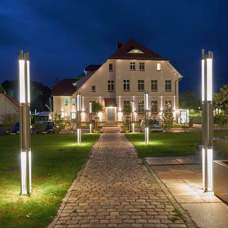 Hotel Und Restaurant Am Peenetal Liepen  Eksteriør bilde