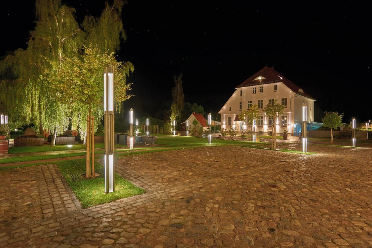 Hotel Und Restaurant Am Peenetal Liepen  Eksteriør bilde